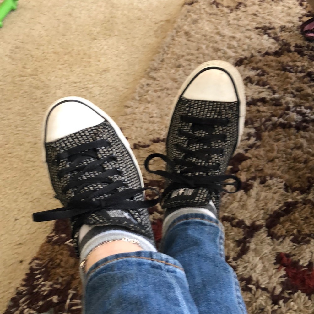 Black and white converse